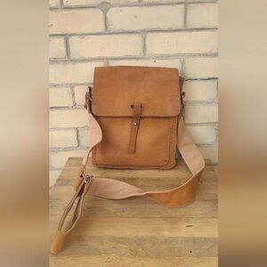 Leather Vintage Style Saddle Bag